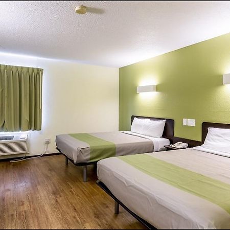 Motel 6-Troy, Il Bagian luar foto
