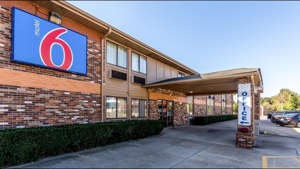 Motel 6-Troy, Il Bagian luar foto