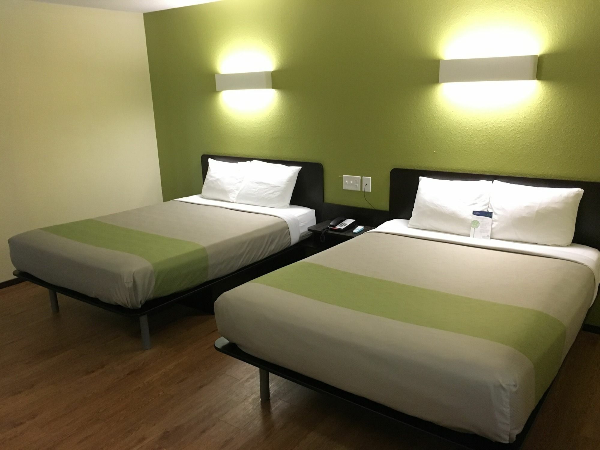 Motel 6-Troy, Il Bagian luar foto