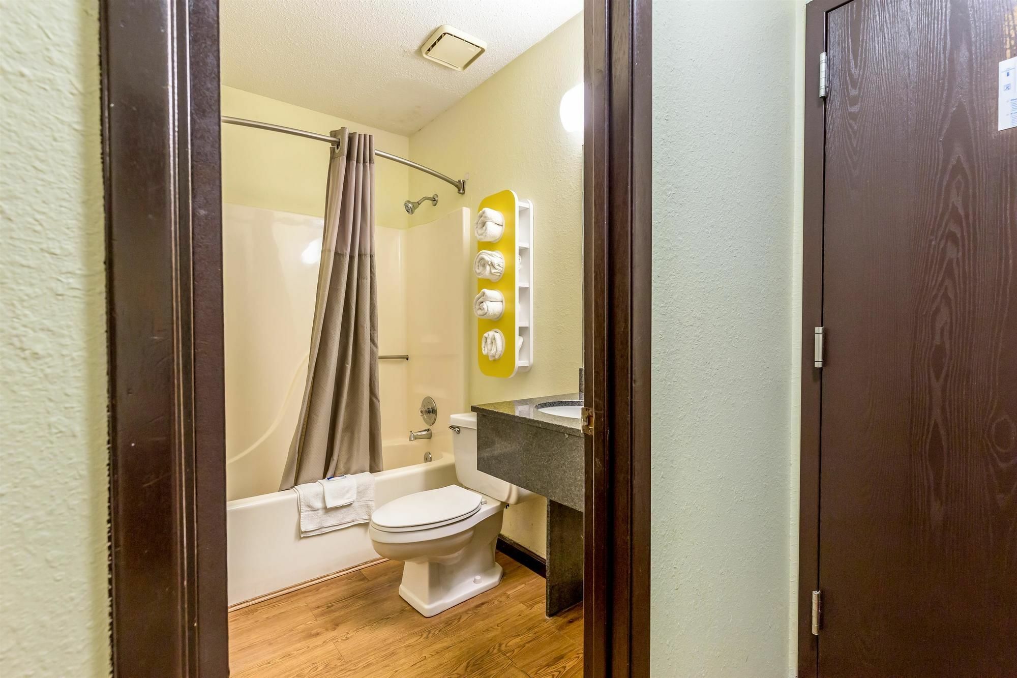 Motel 6-Troy, Il Bagian luar foto